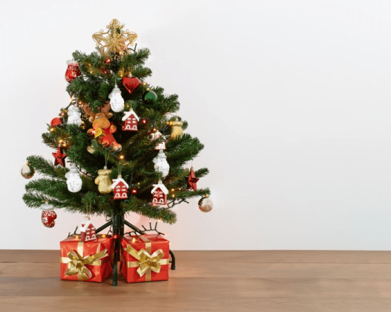 The Ultimate Guide to Choosing the Perfect Artificial Christmas Tree for Your Home